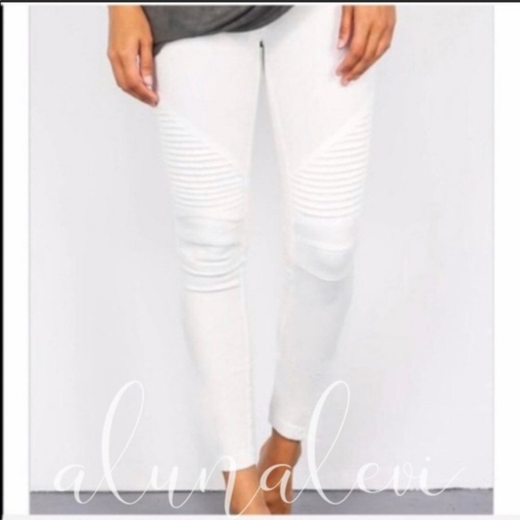 Stretchy Biker Pants - Picture 3 of 4